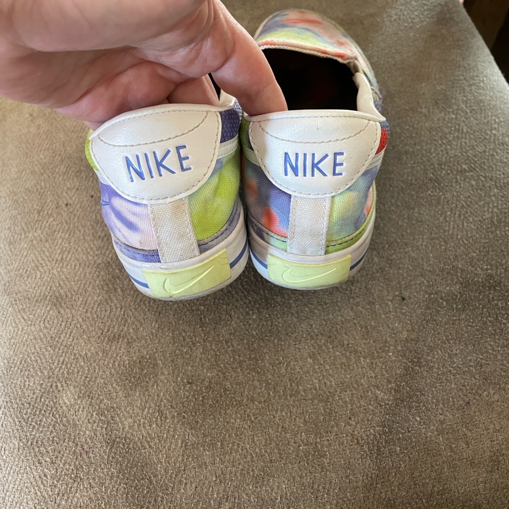 Nike women’s canvas slide one
